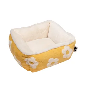 Comparer les prix de TIAKI Panier pour chien Flower - 47x47x21cm, carré chien