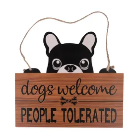 Meilleurs prix pour TIAKI Plaque de porte "Dogs Welcome, People Tolerated" (Chiens bienvenus, personnes tolérées)