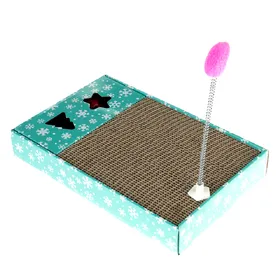 Comparer les prix de Griffoir TIAKI Xmas pour chat - L 33 x l 21 x H 5 cm