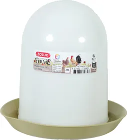Comparer les prix de Mangeoire silo en plastique pour volailles - Vert