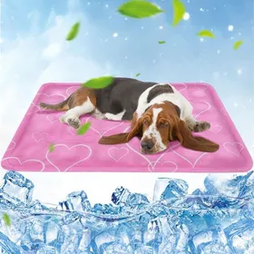 Meilleurs prix pour Tapis Rafraîchissant Chien/Chat 60x90cm – Gel Non Toxique Idéal Été pour Petits & Moyens Animaux