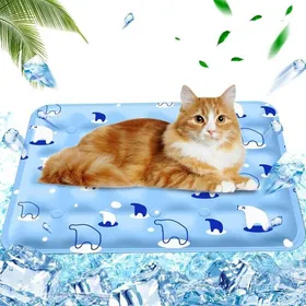 Comparer les prix de Tapis Rafraîchissant Chien & Chat 40x50cm – Refroidissement Instantané Sans Électricité