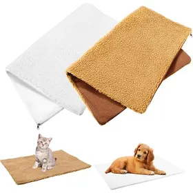 Comparer les prix de 2 pièces Chauffant pour Chats et Chiens Tapis Thermique sans Électricité Couverture Réchauffante pour Intérieur et COUVERTURE
