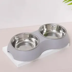 Comparer les prix de Gamelle double chien ou chat avec bol inox amovible. Couleur Grise.