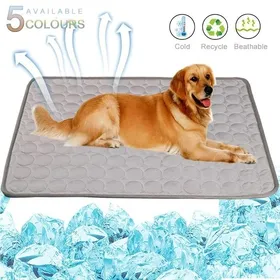 Meilleurs prix pour Tapis Rafraîchissant Chien Gris 50x40cm  Taille S  Coussin Glace Été Petit Chien Chat