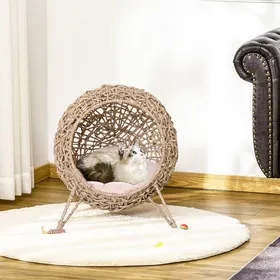 Comparer les prix de Panier Chat Lit Chat Grand Confort Base de Trépied Coussin Moelleux Fourni Résine Tressée Imitation Rotin Ø 52 x 58 cm Bois Naturel