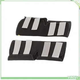 Comparer les prix de Attelles pour pattes arrière de chien - FAFEICY - L - 2 pièces - Réglables (crochet/boucle) - Sangles réfléchissantes