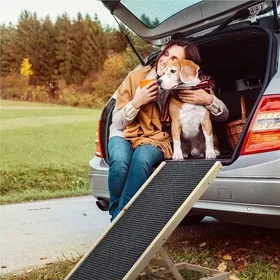 Comparer les prix de Escalade de chien en bois hauteur réglable pour chiots de compagnie tapis antidérapant accès aux escaliers-70cm