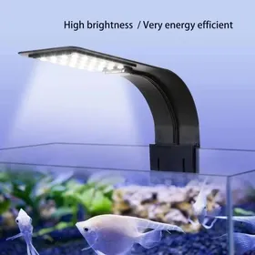 Meilleurs prix pour Lampe LED d’aquarium ultra-fine pour plantes aquatiques modèle noir 10W 22×14 cm