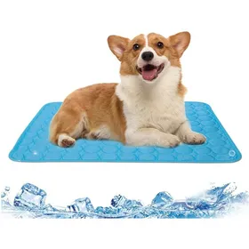 Comparer les prix de Tapis rafraîchissant pour chats et chiens : 70 x 55 cm - Résistant - Lavable