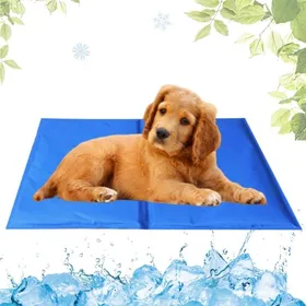 Meilleurs prix pour Tapis Rafraichissant Gel Non Toxique pour Chien et ChatTapis Refroidissant Surface Résistante Aux Rayures Durable(Bleu40x50cm)