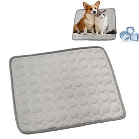 Comparer les prix de Tapis Rafraîchissant Chat Gris L 70x55cm Auto-Refroidissant pour Animaux Moyens – Coussin Été Antidérapant et Résistant à l’Eau