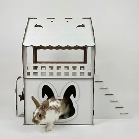 Comparer les prix de Jungengel Clapier Lapin 2 Étages XL 66cm Blanc - Cabane Niche Grotte MDF 3mm - Rampe Balcon - Refuge Maisonnette