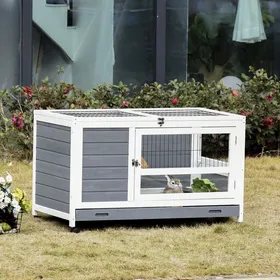 Comparer les prix de Clapier Lapin Villa Bois avec Plateau Coulissant et Toit Ouvrable Gris