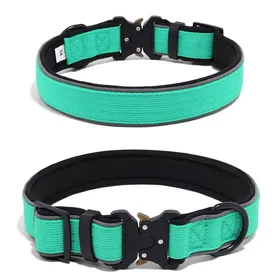 Comparer les prix de Collier pour animaux 51-71 cm Taille XL Caractéristiques Bande réfléchissante Taille ajustable Convient chiens de grande taille