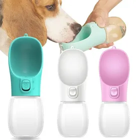 Meilleurs prix pour Gobelet d’eau portable pour chien et chat – 300ml – Bol intégré étanche pratique en balade – Vert