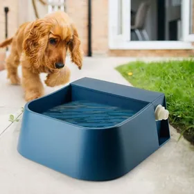 Comparer les prix de Fontaine à eau automatique pour animaux - MICH - Réservoir 2 L - Valve à flotteur - Approvisionnement constant