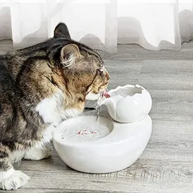 Meilleurs prix pour Fontaine deau en céramique pour animaux - MHY® - Lotus vertical - Filtre automatique - Blanc - 13 litre - Sans BPA
