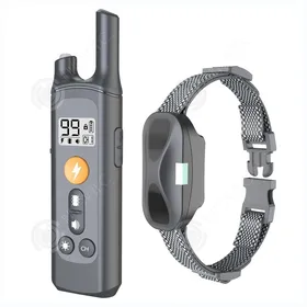 Comparer les prix de INN Système de clôture sans fil longue portée pour chien avec batterie de 300 mAh  portée de contrôle de 800 m et télécommande noir