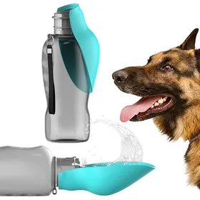 Meilleurs prix pour 800ML Gourde Chien Promenade sans BPA Portable Gourde pour Chien Chat avec Abreuvoir pour Promenades Randonnée Camping ABREUVOIR