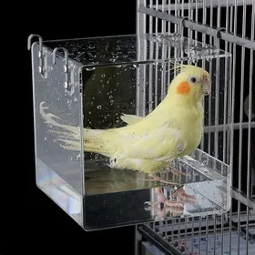 Meilleurs prix pour Bain doiseaux acrylique transparent avec crochets - 13x11x13 cm pour perruches et petits oiseaux