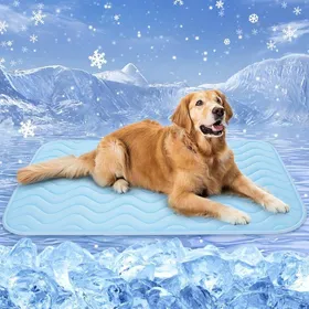 Comparer les prix de Tapis Soie Glacée 100x70cm BleuLavable Respirant Durable Rafraîchissant Chats Chiens Été