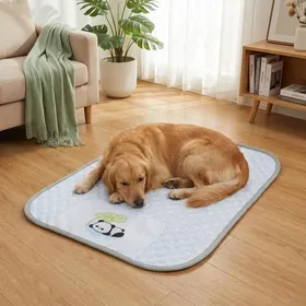 Meilleurs prix pour Tapis rafraîchissant pour chien et chat - Durable et antidérapant - En soie glacée - Indéchirable - Pliable - bleu - 90x70x1cm
