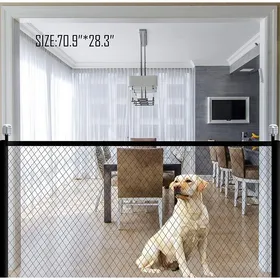 Meilleurs prix pour Barrière pour chiens barrière pliante en maille pour lintérieur et lextérieur .