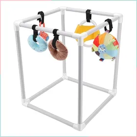 Meilleurs prix pour Salle de jeux pour chiens aire de jeux denrichissement salle de sport intérieure pour petits chiens avec 5 jouets suspendus