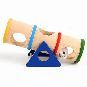 Meilleurs prix pour Jouet pour hamster Tunnel arc-en-ciel en bois hamster 167x55x5cm Maison d‘exploration à plusieurs entrées Idéal jeux des hamsters