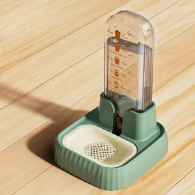 Comparer les prix de Distributeur deau pour Chat 520ml Distributeur Automatique deau pour Animaux Fontaine à Eau pour Petit Chien Chat (Vert)