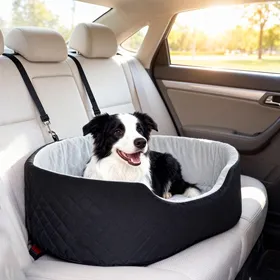 Meilleurs prix pour Siège auto pour chien avec ceinture de sécurité et fixation siège de voiture pour chien rembourré 77 x 43 x 28 cm noir