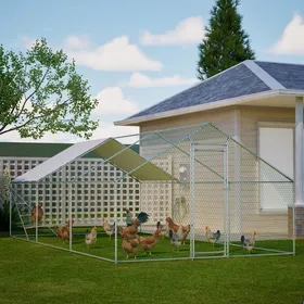 Meilleurs prix pour Enclos poulailler extérieur 3x6x2 m avec perchoir toit PE et porte verrouillable structure Métal Blanc