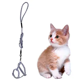 Meilleurs prix pour Harnais pour chat - OKUMGGYJ - S - Gris foncé avec fleurs - Sangle de poitrine - Laisse incluse