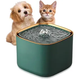 Comparer les prix de Fontaine à Eau pour Chat Chien 3L, BYONDSELF®, Grande Capacite, Pompe Silencieuse, Avec Filtre Remplaçable