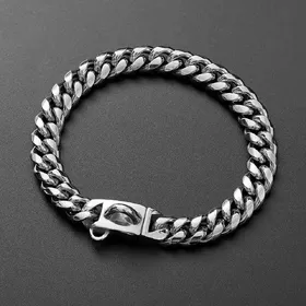 Meilleurs prix pour Collier pour chien en acier inoxydable doré solide avec boucle de sécurité Collier de dressage à chaîne à maillons cubains de 15 mm Collier pour chien Collier de promenade pour chien 24inch (61cm)