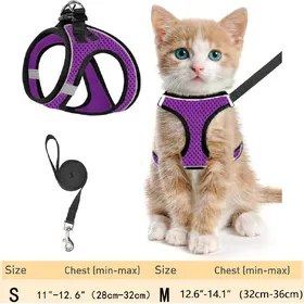 Comparer les prix de Harnais et laisse pour chat pour la promenade, Évasion impossible, Harnais gilet réglable pour chaton, Harnais en maille douce réfléchissant pour chiot pour l'extérieur, C (PURPLE,M) violet