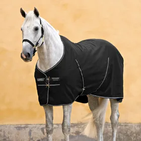 Comparer les prix de Horseware Rambo Stable Sheet - Taille 125 - Noir