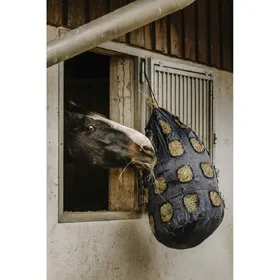 Comparer les prix de Sac à foin à trou pour cheval Hippotonic