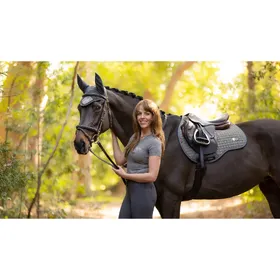 Comparer les prix de Tapis de selle pour cheval LeMieux Earth GP