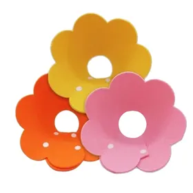 Meilleurs prix pour Collerette de récupération pour chat Fermeture à bouton pression Empêche le léchage Forme tournesol Mignon Feutre Chat Élisabéthain S(for 2-4kg) red