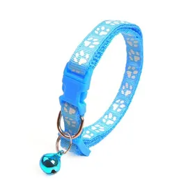 Comparer les prix de Nouveau Collier Mignon à Clochette Pour Chats Collier pour Chien Teddy Bomei Chien Dessin Animé Colliers Empreinte de Patte Drôles Laisse Accessoires pour Animaux de Compagnie Articles pour Animaux 1 Piece bleu ciel
