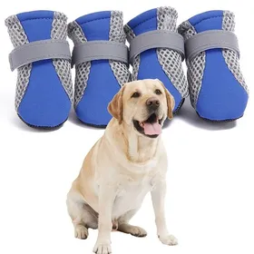 Meilleurs prix pour Lot de 4 bottes antidérapantes en maille pour chien chaussures réfléchissantes pour chiot protège-pattes respirants à semelle soup