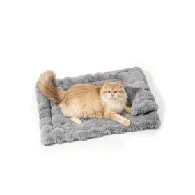 Comparer les prix de Couverture - EOVNUS - 60 x 40 cm - Auto-chauffante - Antidérapante - Lavable