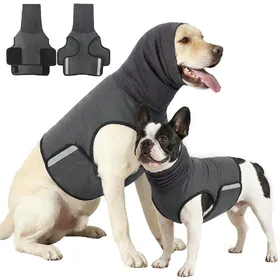 Comparer les prix de Gilet anti-anxiété pour chien, Veste Thunder respectueuse de la peau pour chiens, Chemise apaisante pour chien pour les orages, les feux d'artifice, les visites chez le vétérinaire et la séparation (GRAY,M) grise