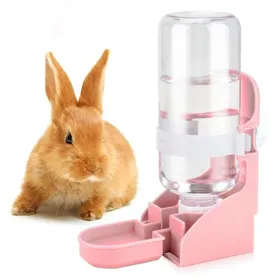 Comparer les prix de Bouteille deau suspendue pour lapin (59 cl) - Distributeur deau et mangeoire automatique pour petits animaux pour lapins cocho c