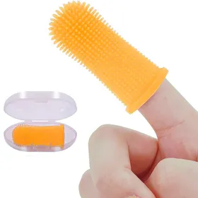 Comparer les prix de Brosse à dents pour animaux - Phoesky - Silicone non toxique - Nettoyage à 360° - 2.3x2.3x5.1 cm - Réutilisable