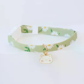Comparer les prix de Collier pour chat avec pendentif avocat et bonbon, collier à carreaux, collier de dessin animé, collier réglable pour petits chiens, accessoires pour animaux de compagnie~01243